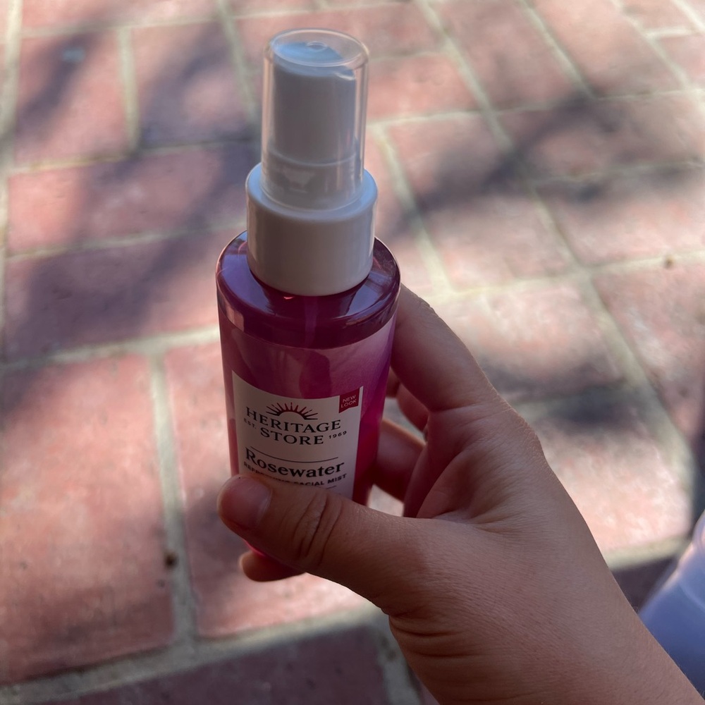 HERITAGE ROSEWATER 🌹 - Picture 2 of 2